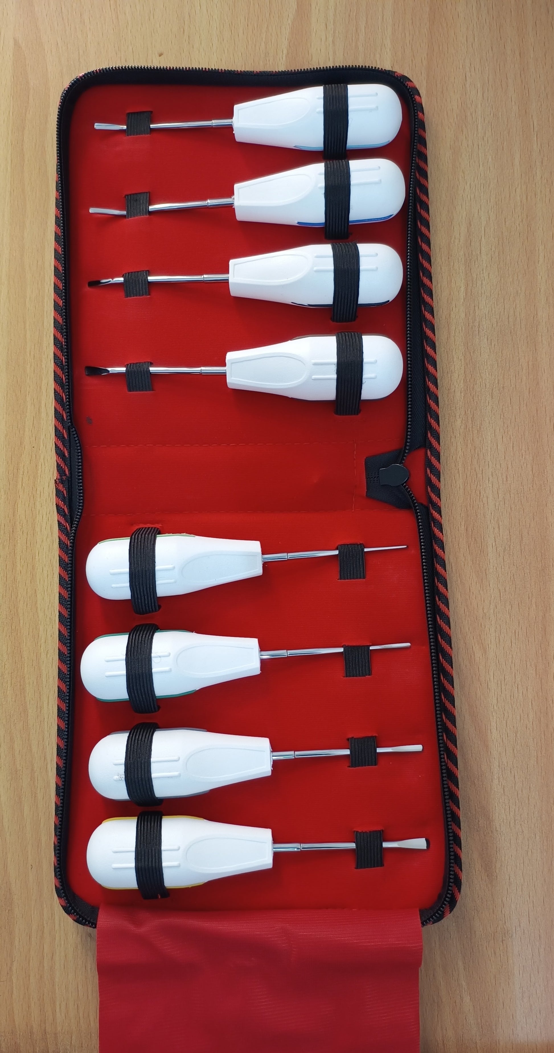 PANDENT Luxators set of 8